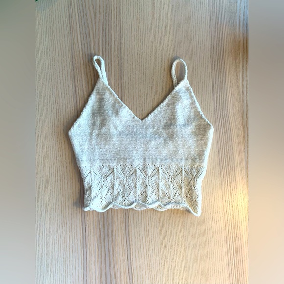 Crochet cream crop top tank - Picture 1 of 3